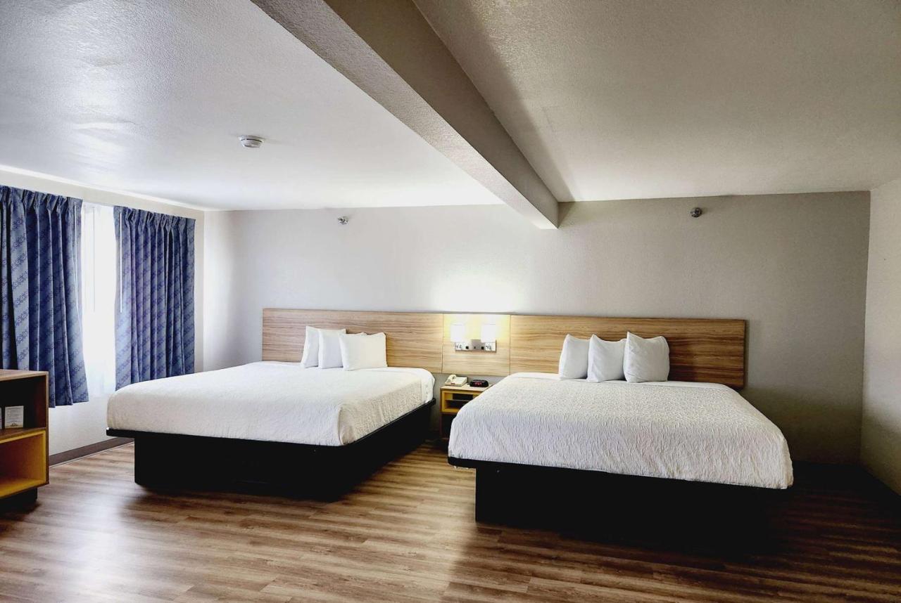 Days Inn & Suites By Wyndham Corpus Christi Central Екстер'єр фото